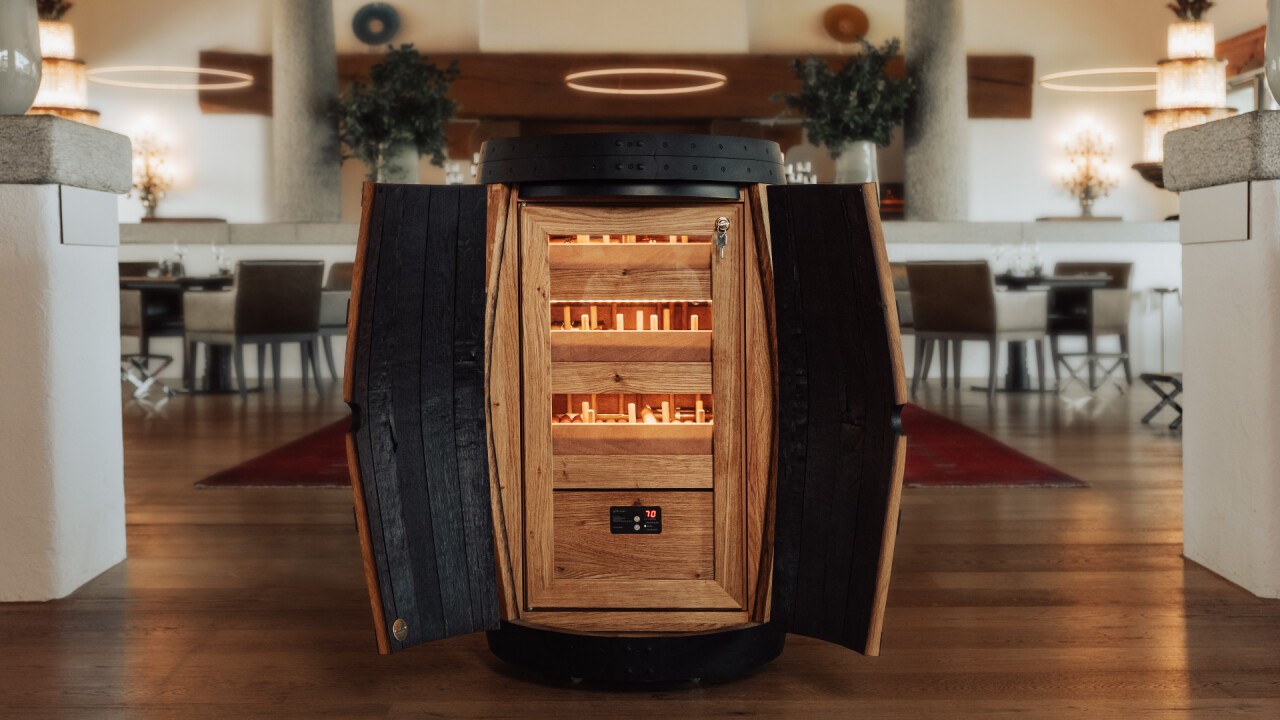 225 L Weinfass Humidor "Romeo"